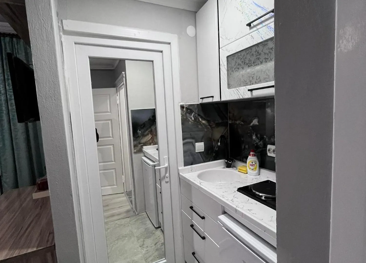 Yali Apart Hotel דירה