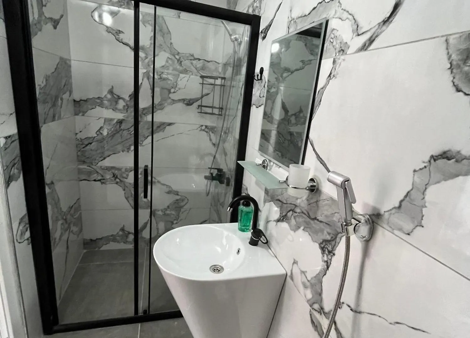 Yali Apart Hotel דירה